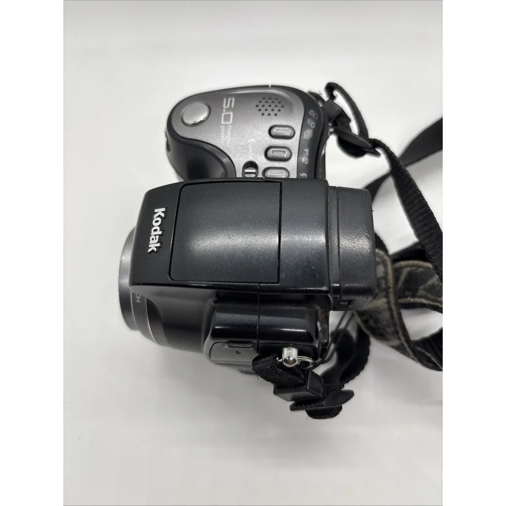 Kodak EasyShare Z7590 5MP Digital Camera Black 10x Optical Zoom UNTESTED